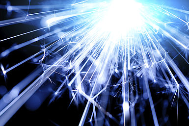 图：大电流产生的闪光